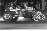 Monday Time Killer: Vintage Drag Racing Photos